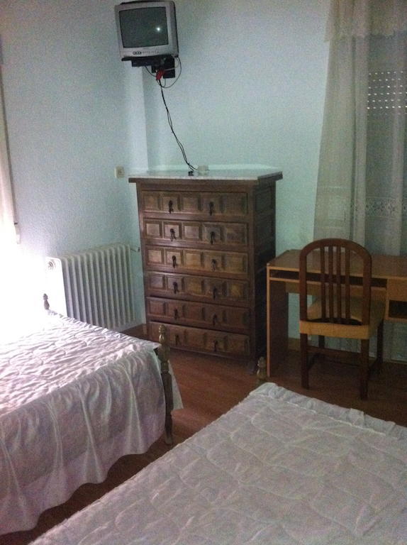 Pension Ruiz Linares  Oda fotoğraf